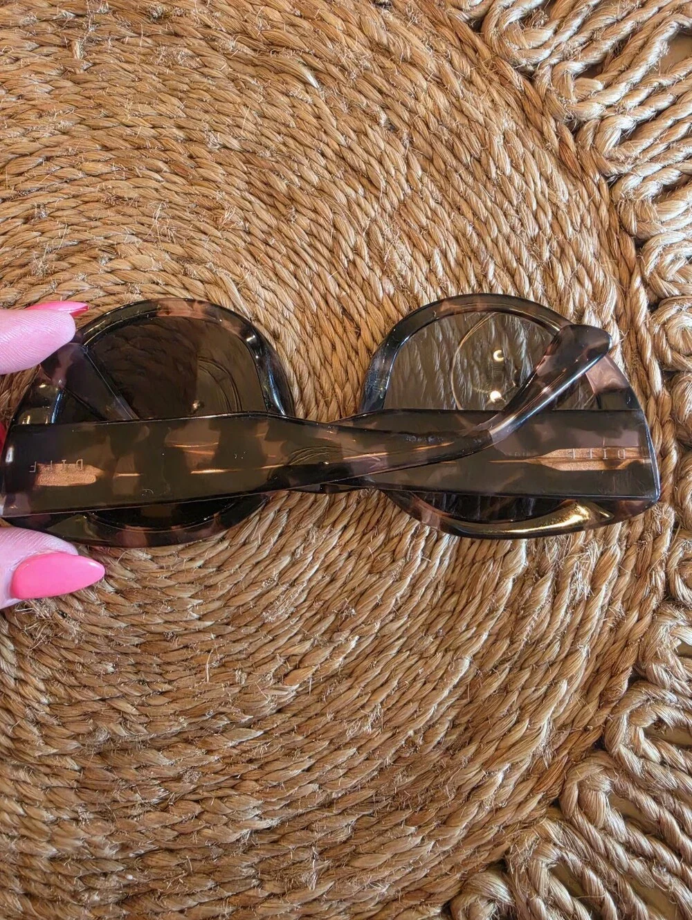 DIFF  Luna Sunglasses